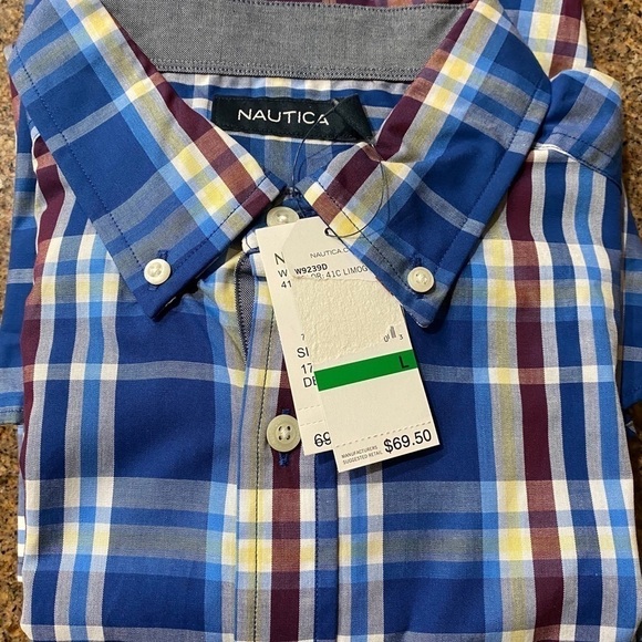 Nautica Men’s Long Sleeve Dress Shirt Large NWT - Picture 2 of 6